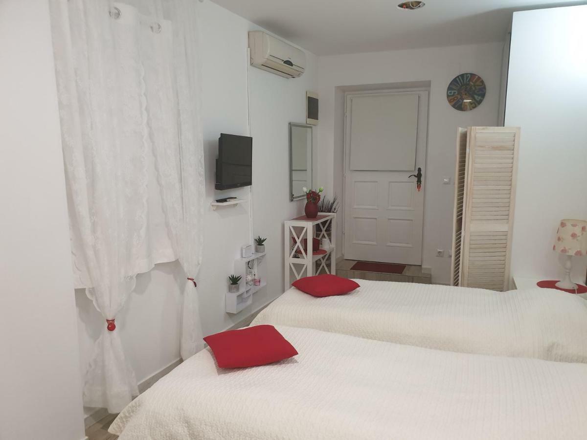 Apartments And Rooms Villa Lina Split Dış mekan fotoğraf