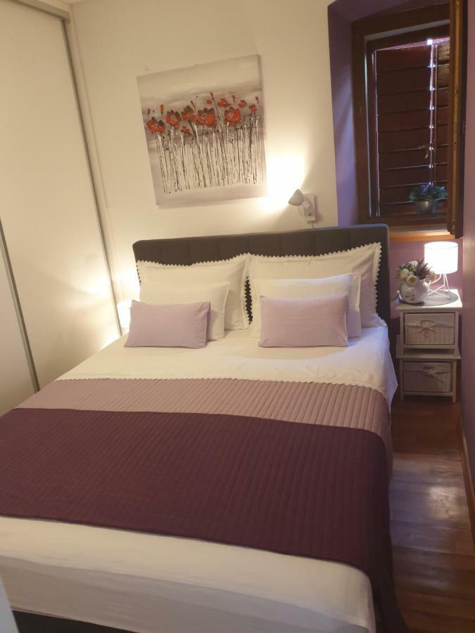 Apartments And Rooms Villa Lina Split Dış mekan fotoğraf